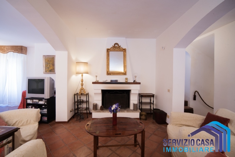 10 Bed, HouseFor Sale, Messina, Sicilia