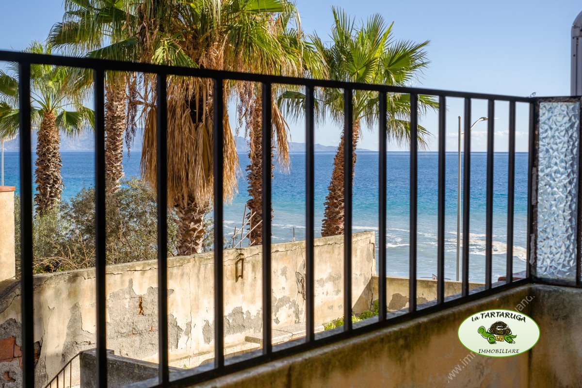 2 Bed, ApartmentFor Sale, Santa Teresa di Riva, Messina, Sicilia