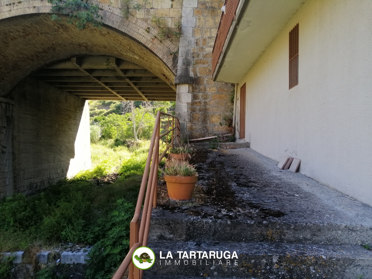 4 Bed, HouseFor Sale, Mandanici, Messina, Sicilia 4 Bed, HouseFor Sale, Mandanici, Messina, Sicilia
