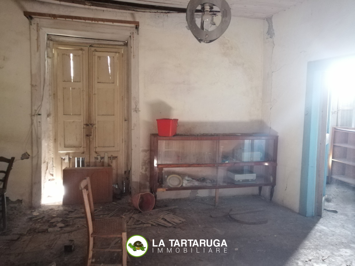 2 Bed, HouseFor Sale, Messina, Sicilia