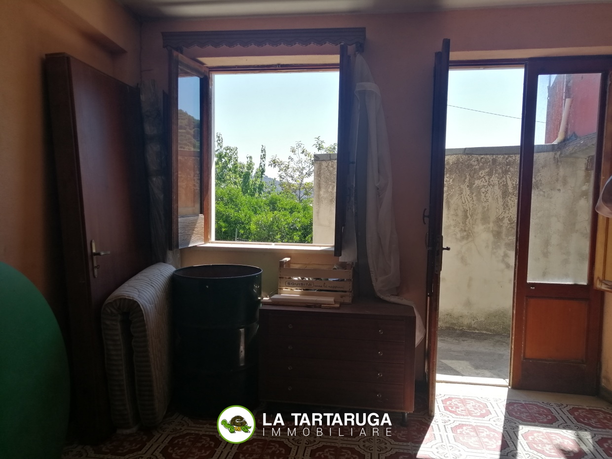 2 Bed, HouseFor Sale, Messina, Sicilia