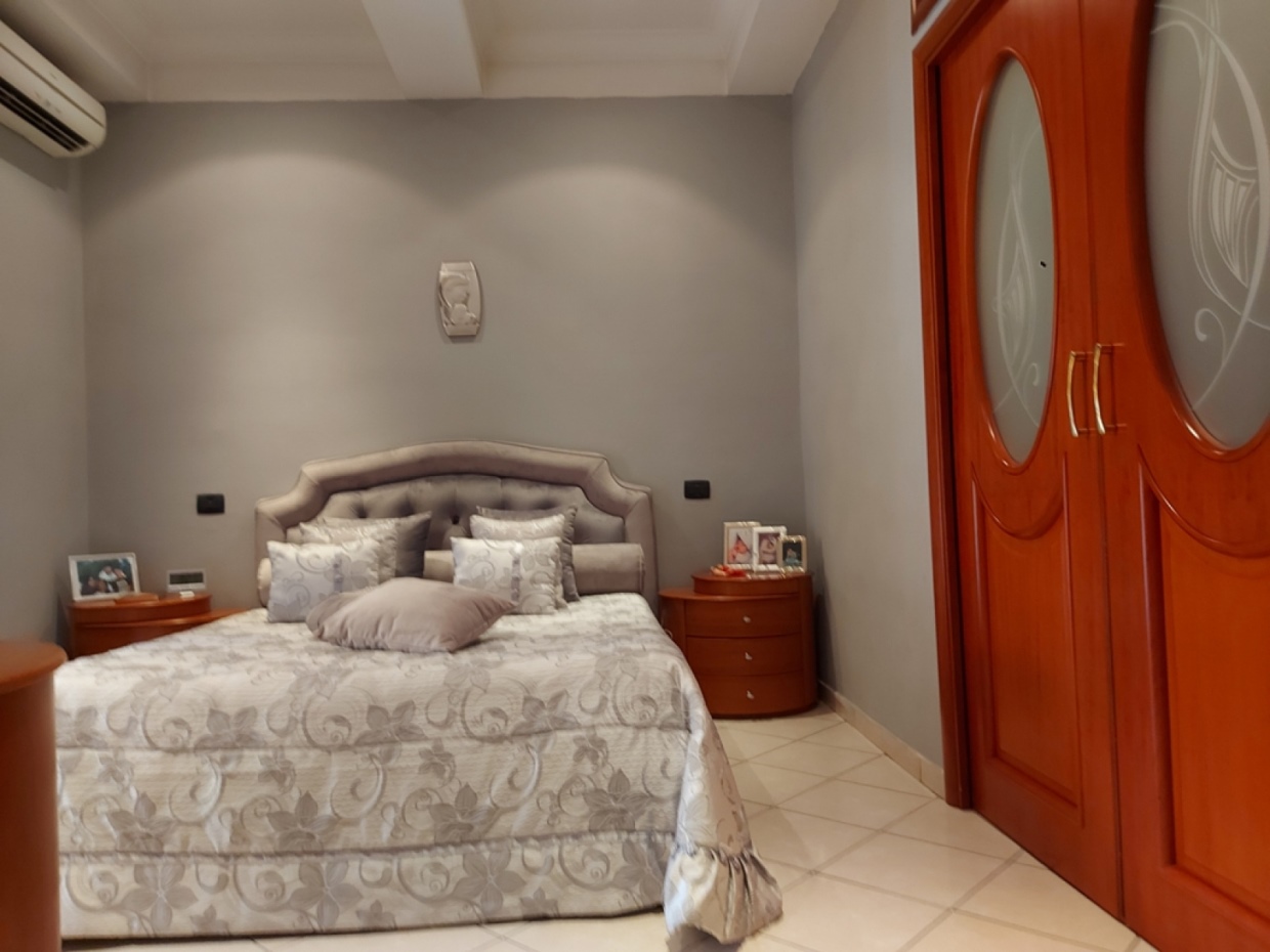 2 Bed, ApartmentFor Sale, Napoli, Campania