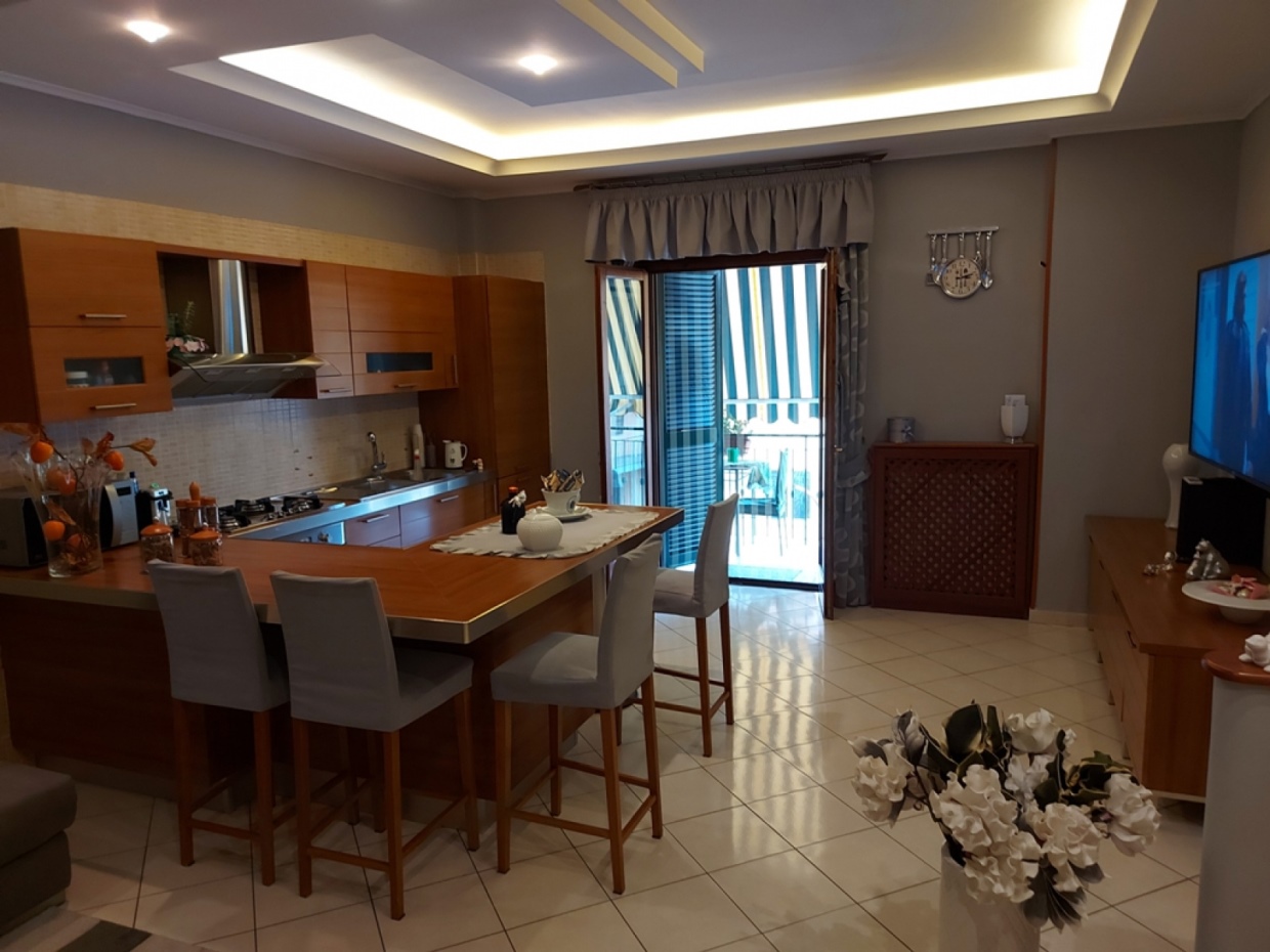 2 Bed, ApartmentFor Sale, Napoli, Campania