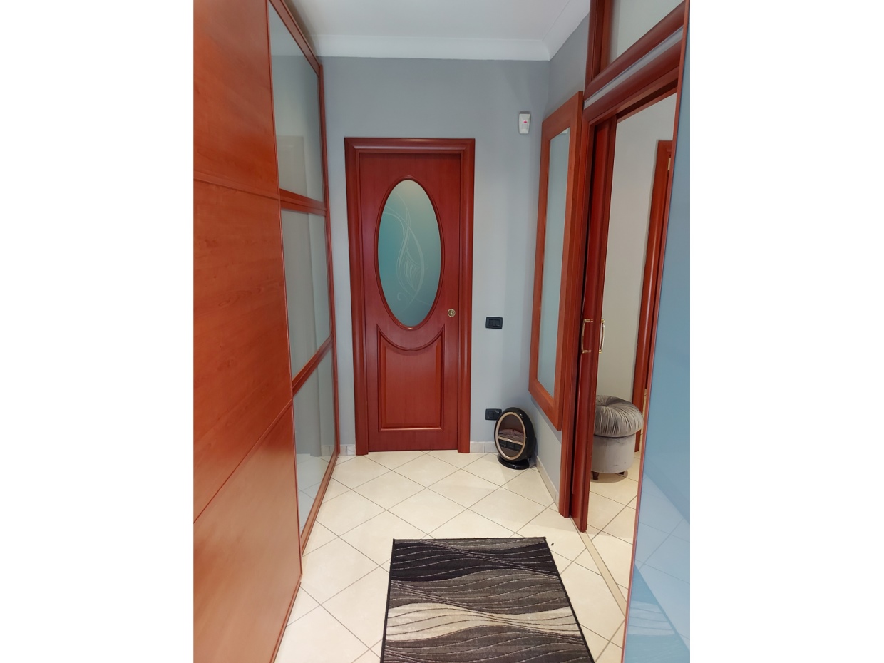 2 Bed, ApartmentFor Sale, Napoli, Campania
