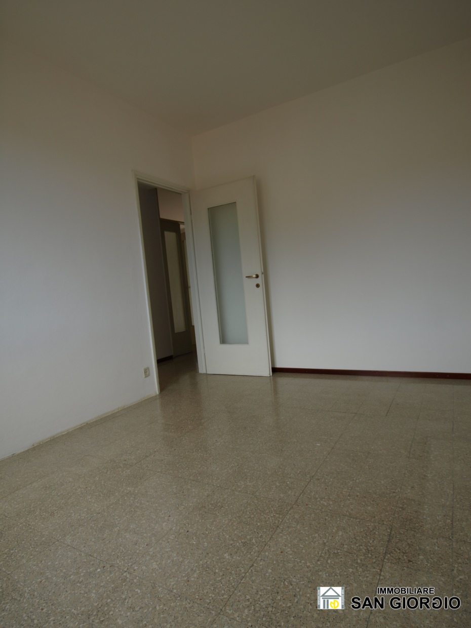 2 Bed, ApartmentFor Sale, Lecco, Lombardia