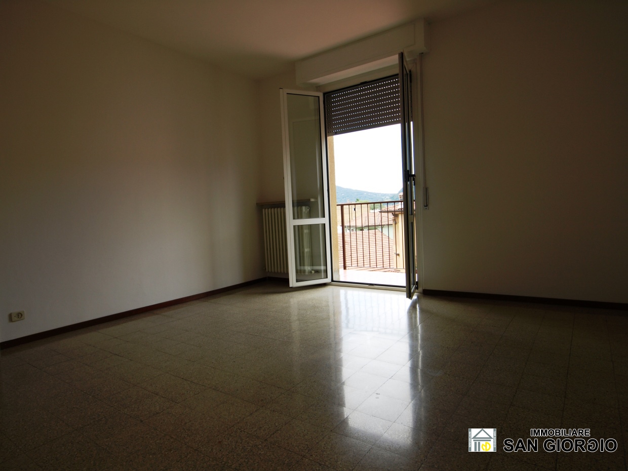 2 Bed, ApartmentFor Sale, Lecco, Lombardia