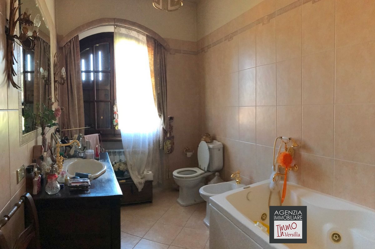 3 Bed, HouseFor Sale, Pietrasanta, Lucca, Toscana 3 Bed, HouseFor Sale, Pietrasanta, Lucca, Toscana