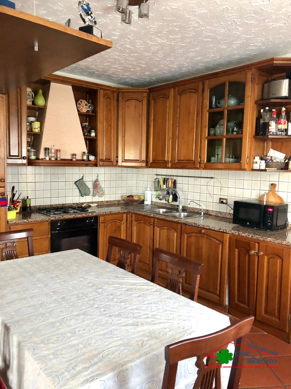 2 Bed, ApartmentFor Sale, Lucca, Toscana