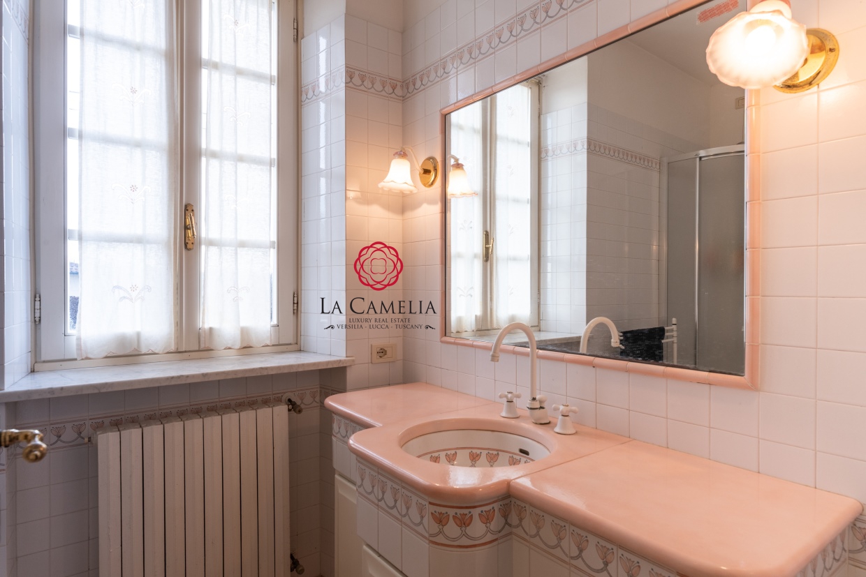 5 Bed, HouseFor Sale, Gragnano, Lucca, Toscana