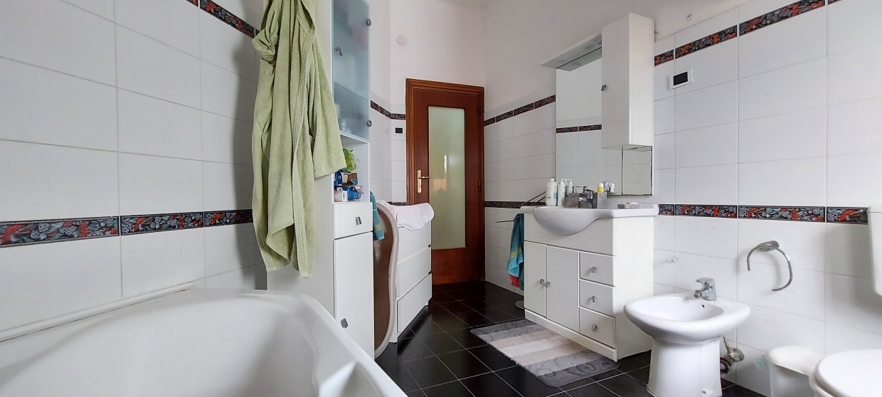 3 Bed, ApartmentFor Sale, Napoli, Napoli, Campania 3 Bed, ApartmentFor Sale, Napoli, Napoli, Campania
