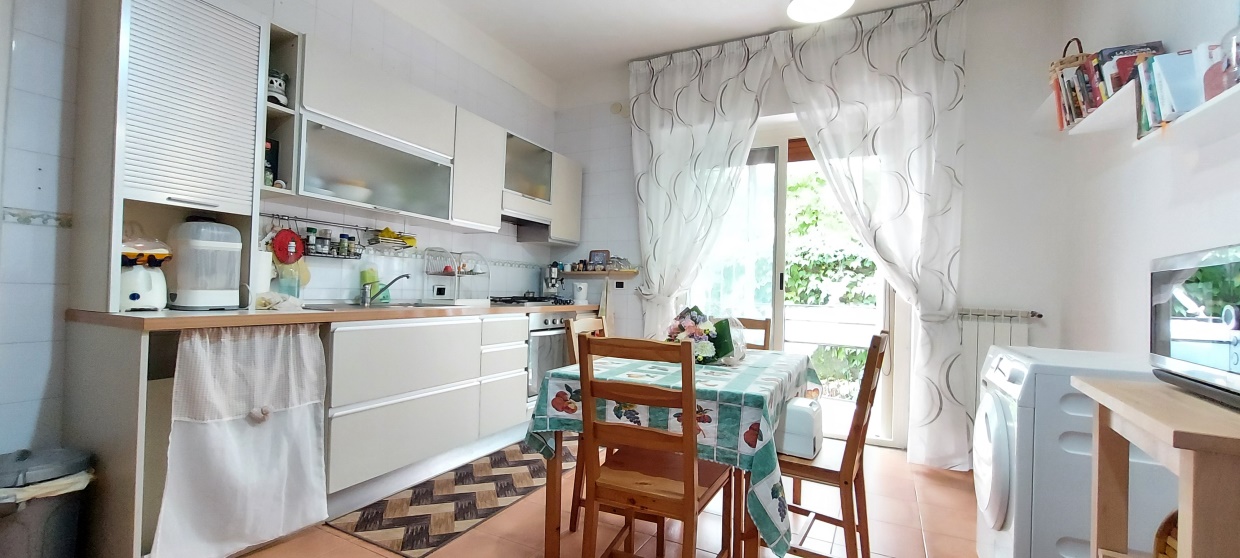 3 Bed, ApartmentFor Sale, Napoli, Napoli, Campania 3 Bed, ApartmentFor Sale, Napoli, Napoli, Campania