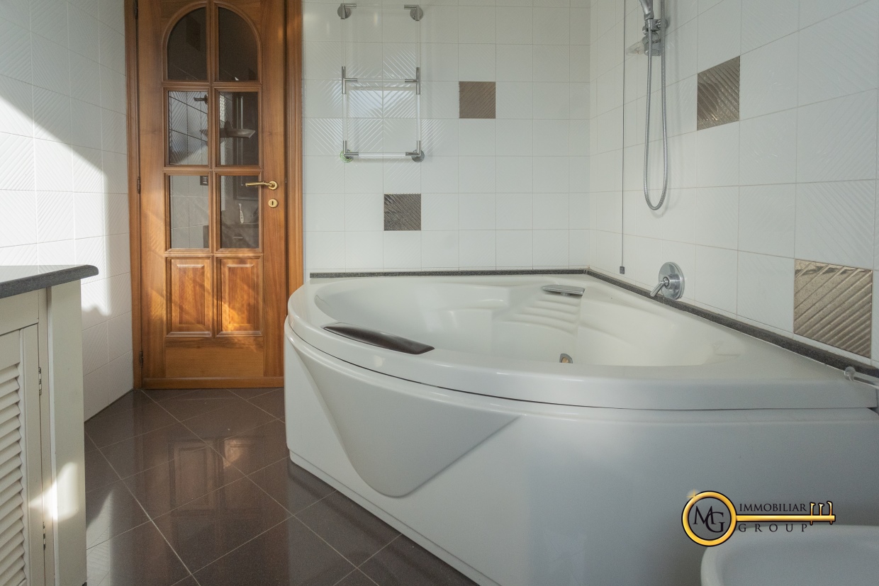 4 Bed, HouseFor Sale, Milano, Lombardia