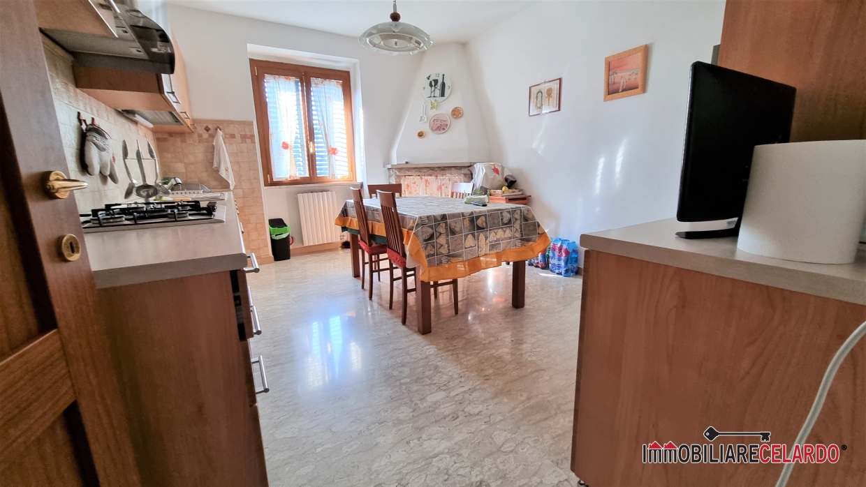 2 Bed, ApartmentFor Sale, Siena, Toscana