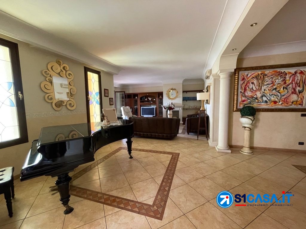 4 Bed, HouseFor Sale, Lecce, Puglia