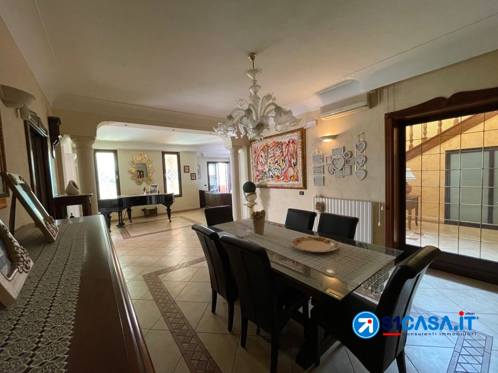 4 Bed, HouseFor Sale, Lecce, Puglia