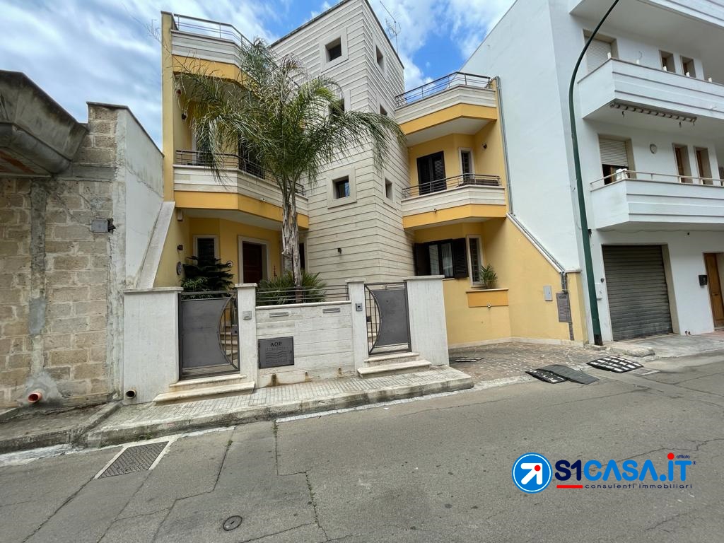 3 Bed, ApartmentFor Sale, Galatone, Lecce, Puglia