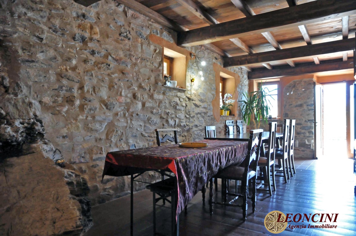 6 Bed, HouseFor Sale, Fivizzano, Toscana