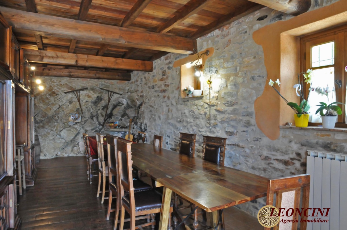 6 Bed, HouseFor Sale, Fivizzano, Toscana