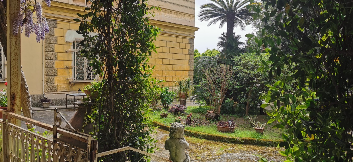 3 Bed, ApartmentFor Sale, Napoli, Campania