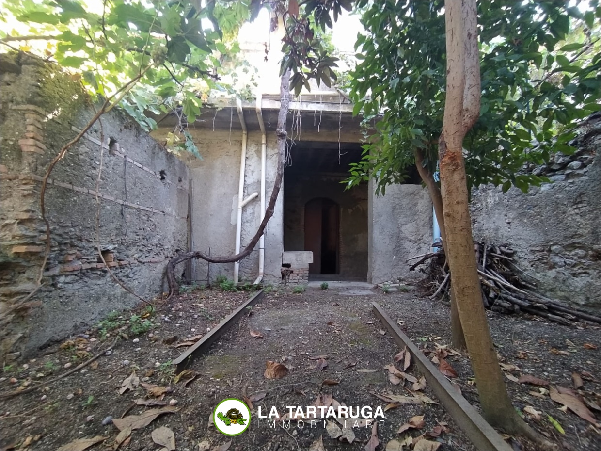 HouseFor Sale, Roccalumera, Messina, Sicilia HouseFor Sale, Roccalumera, Messina, Sicilia