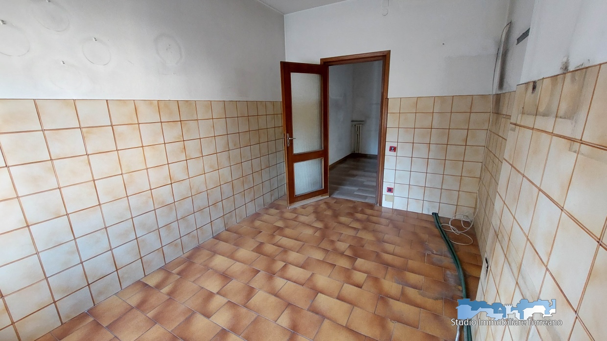 2 Bed, ApartmentFor Sale, Ivrea, Torino, Piemonte