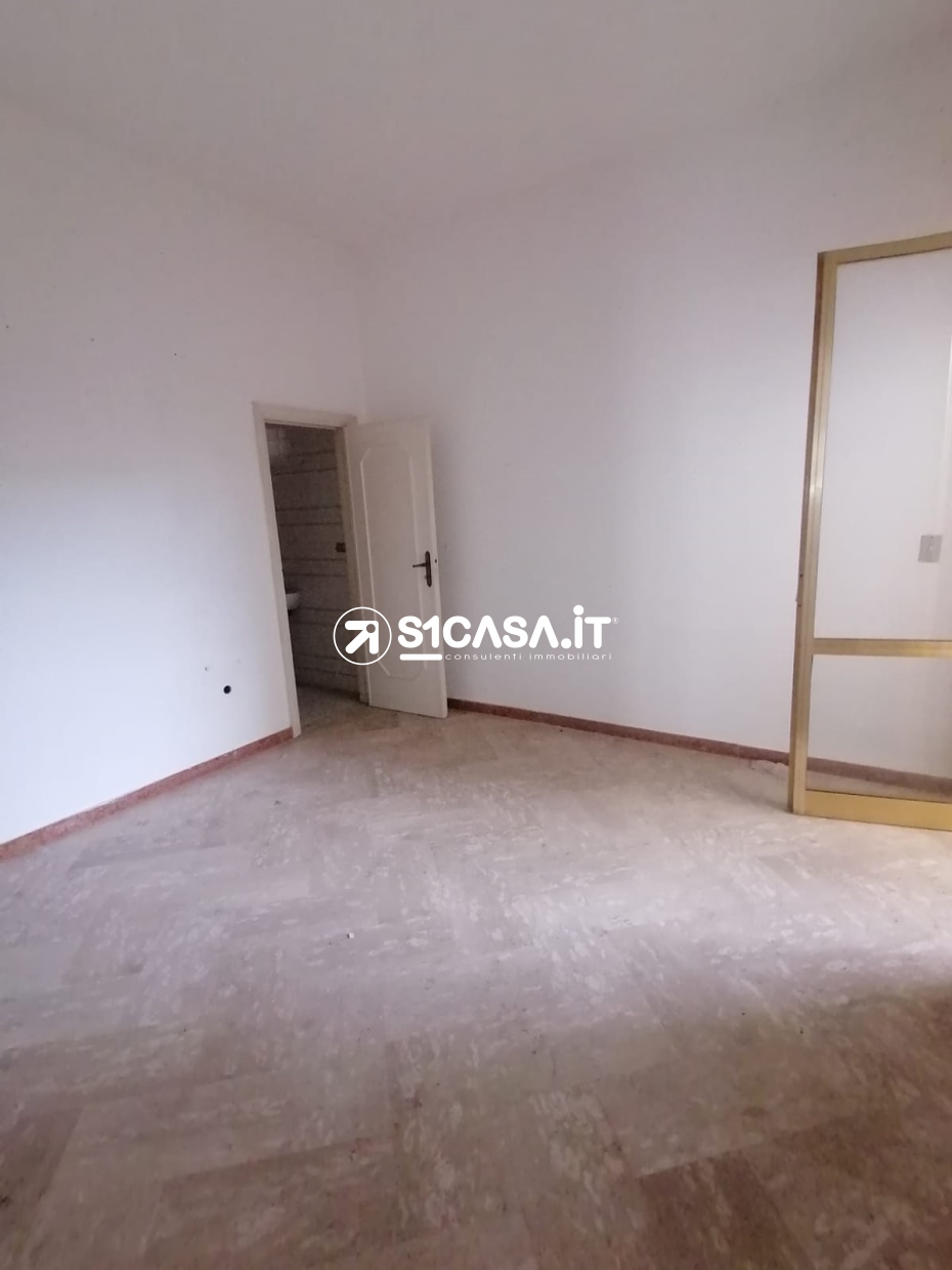5 Bed, ApartmentFor Sale, Galatone, Lecce, Puglia