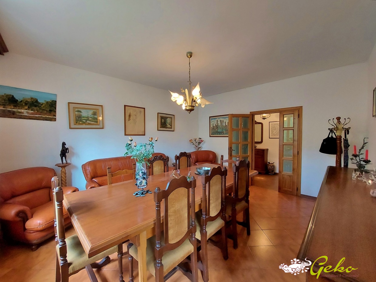 3 Bed, ApartmentFor Sale, San Gimignano, Siena, Toscana 3 Bed, ApartmentFor Sale, San Gimignano, Siena, Toscana