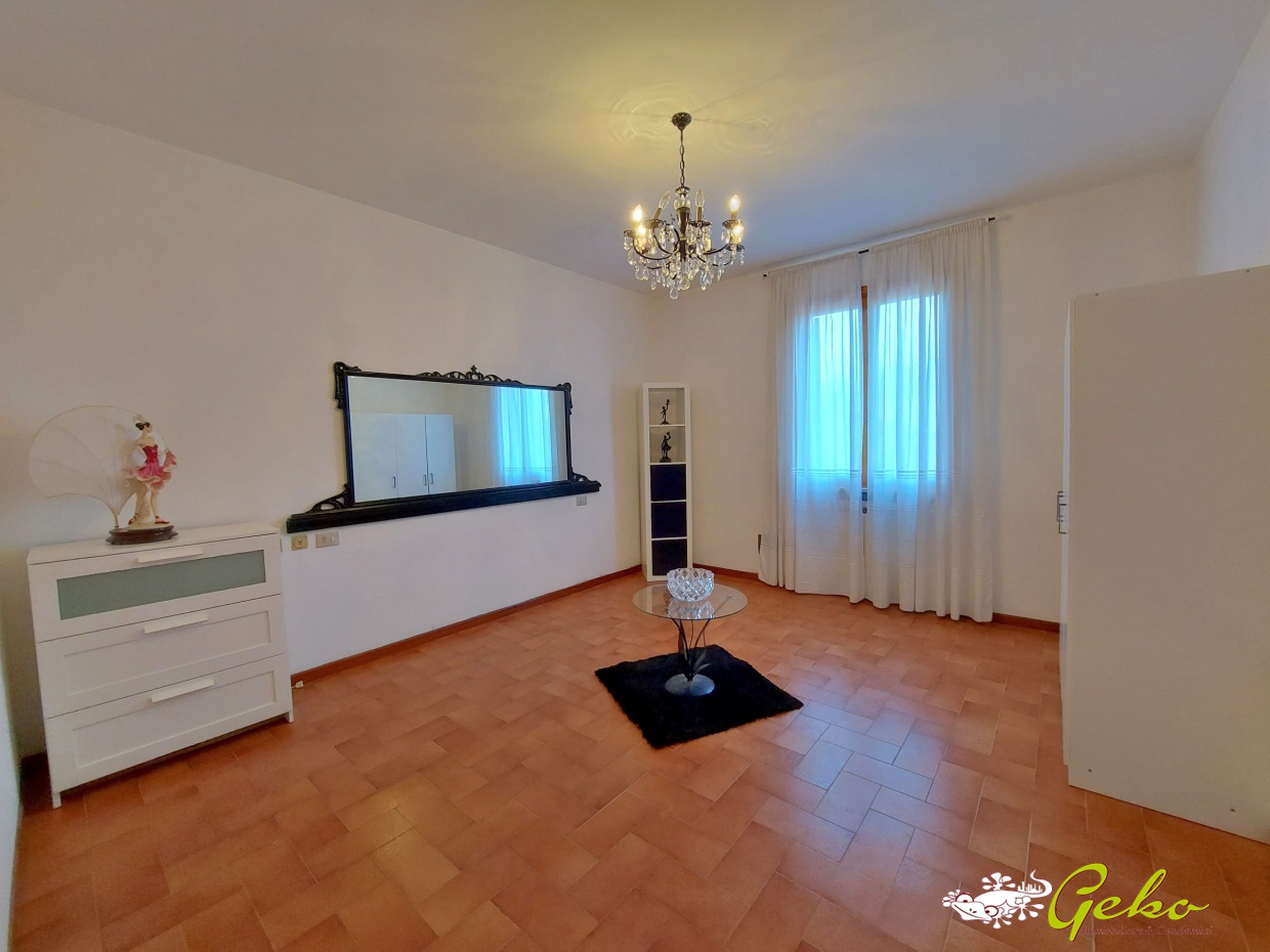 2 Bed, ApartmentFor Sale, San Gimignano, Siena, Toscana