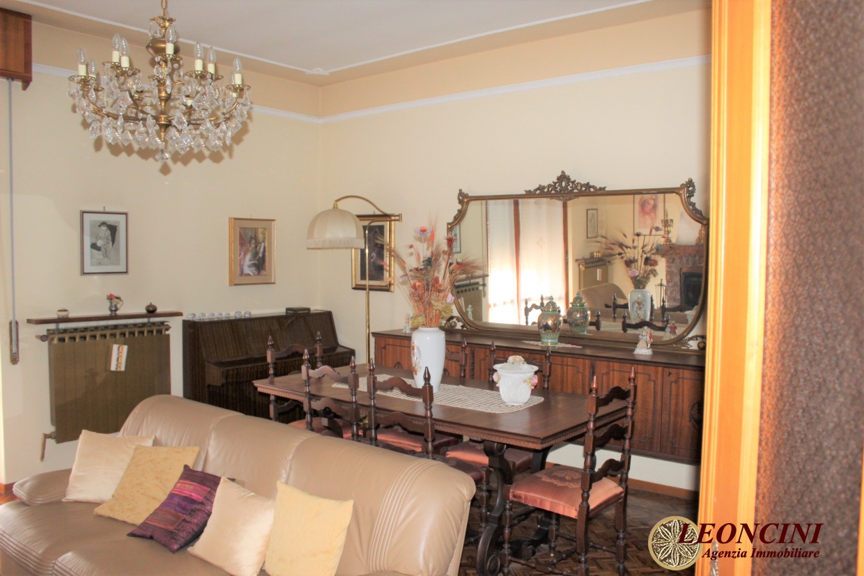 2 Bed, ApartmentFor Sale, Villafranca in Lunigiana, Toscana