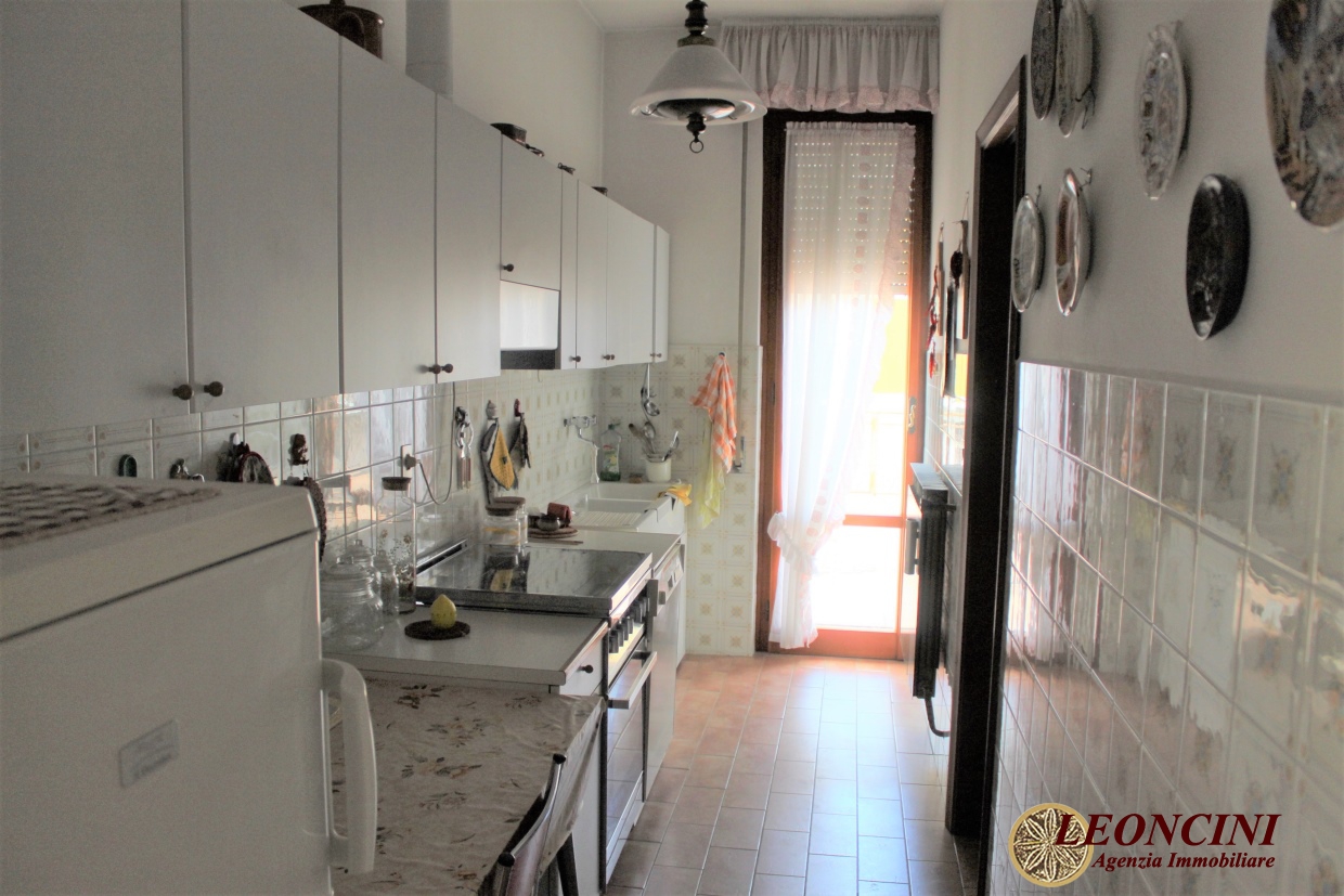 2 Bed, ApartmentFor Sale, Villafranca in Lunigiana, Toscana