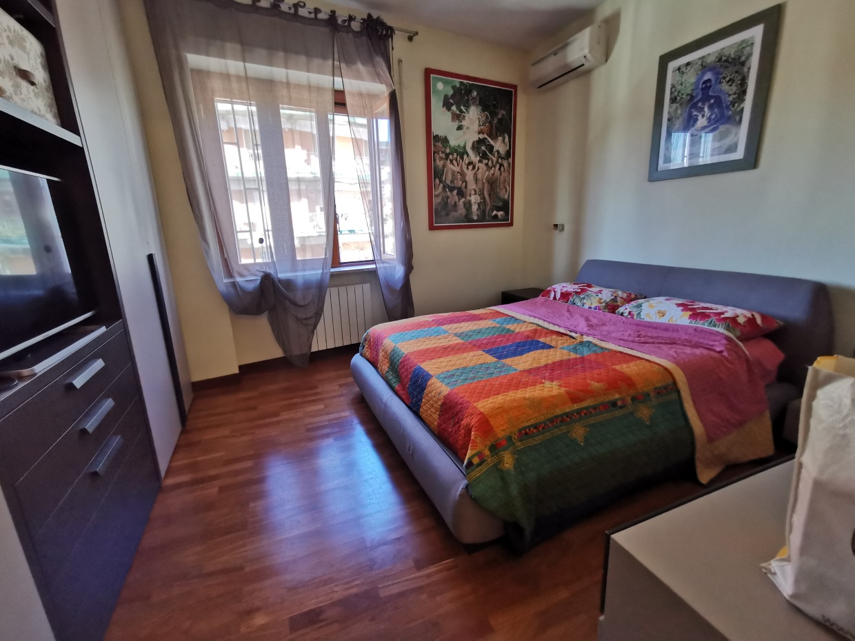2 Bed, ApartmentFor Sale, Napoli, Campania