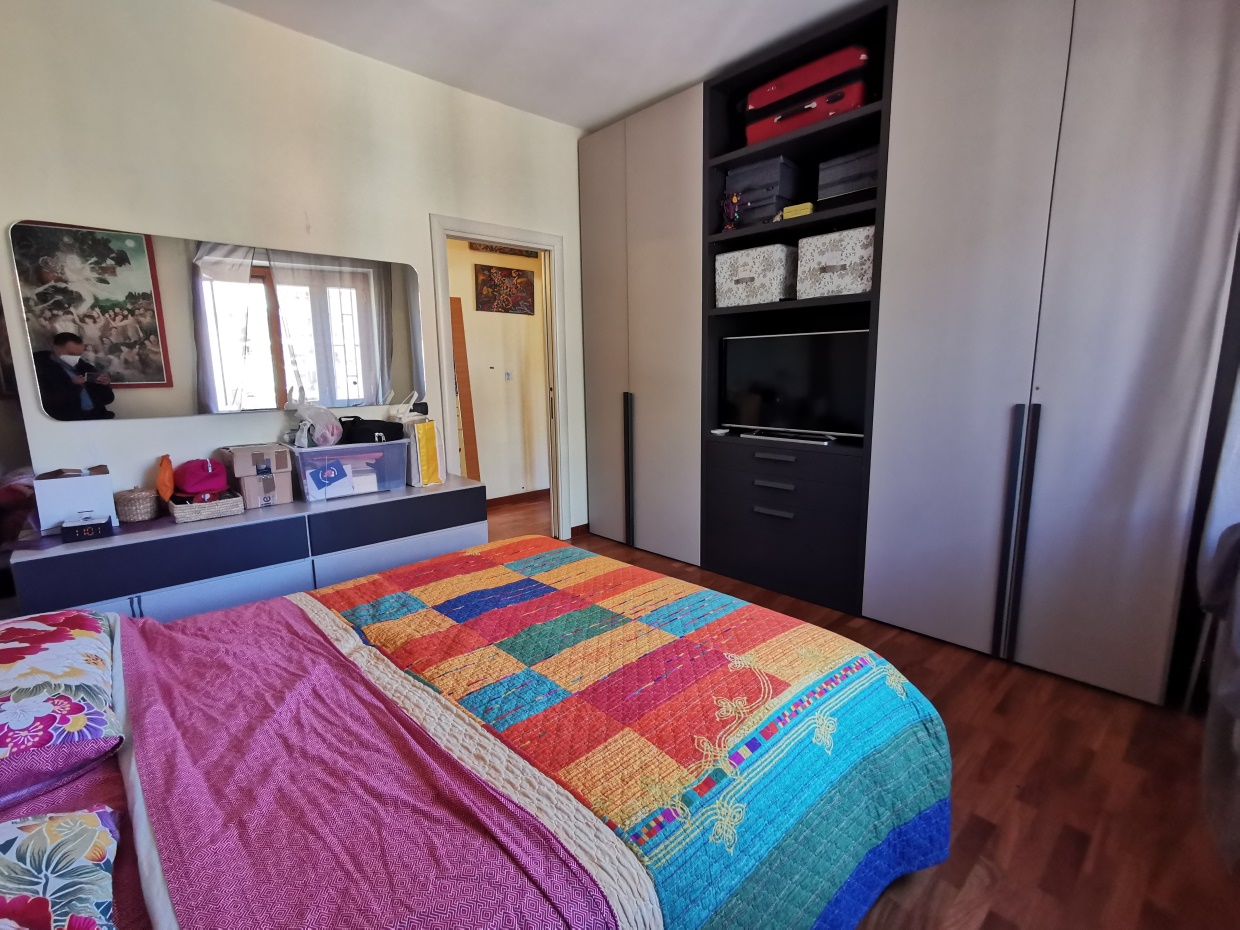 2 Bed, ApartmentFor Sale, Napoli, Campania