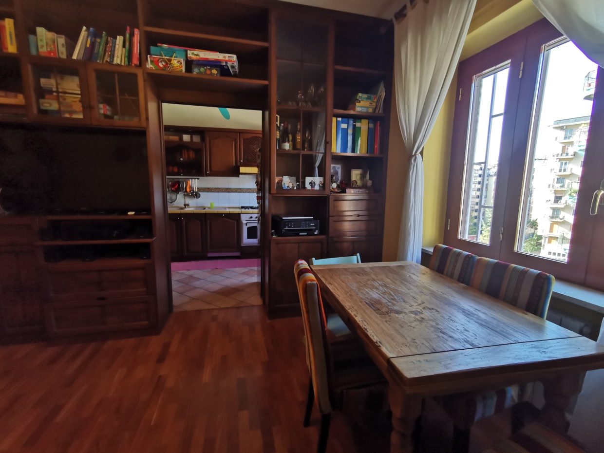 2 Bed, ApartmentFor Sale, Napoli, Campania
