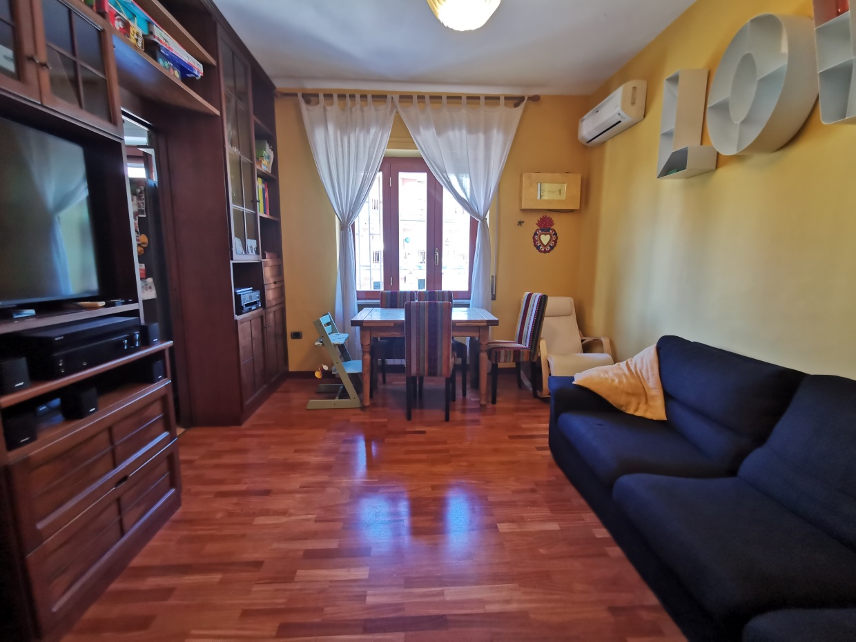 2 Bed, ApartmentFor Sale, Napoli, Campania