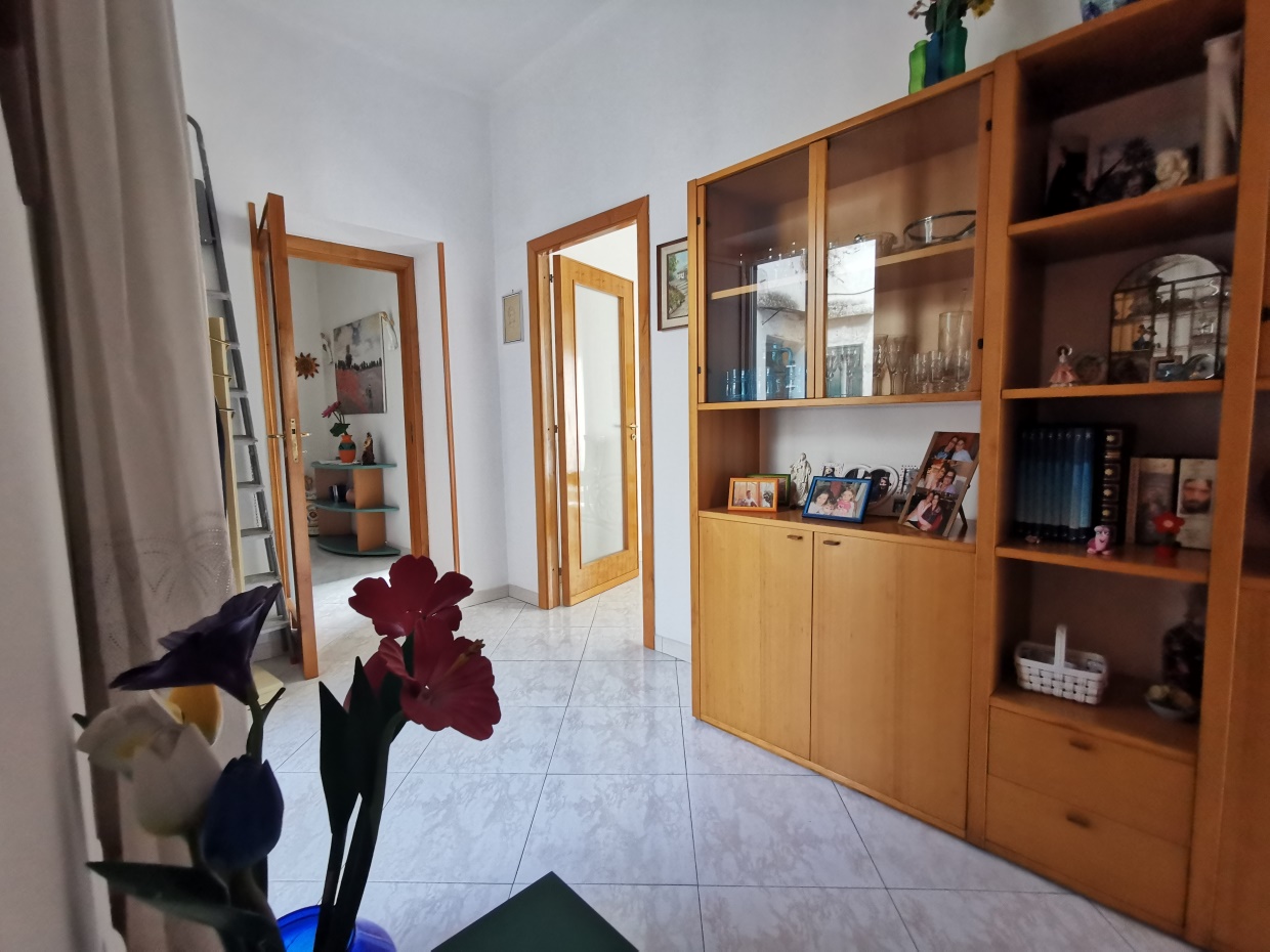 3 Bed, ApartmentFor Sale, Napoli, Napoli, Campania