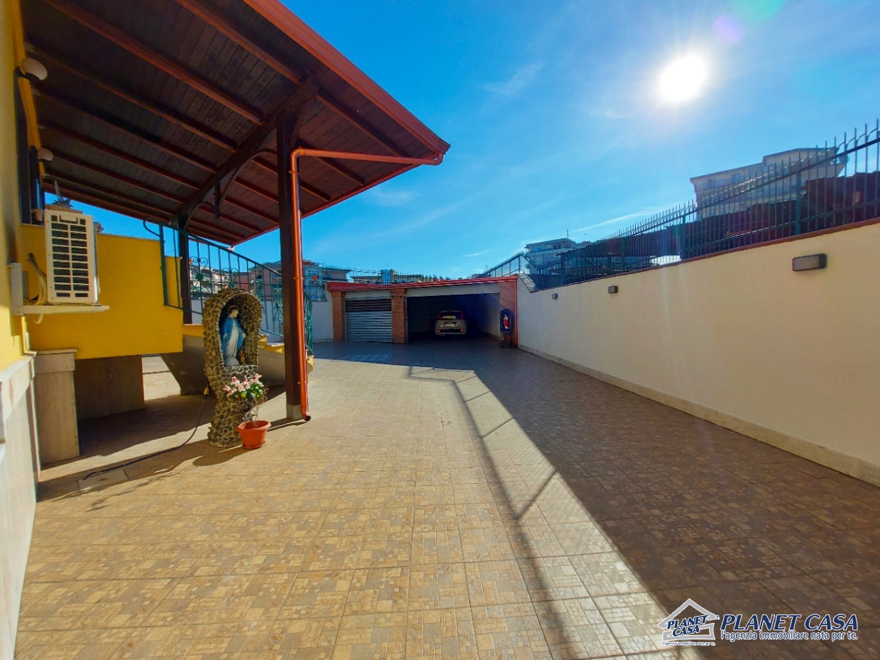 3 Bed, HouseFor Sale, Napoli, Campania 3 Bed, HouseFor Sale, Napoli, Campania