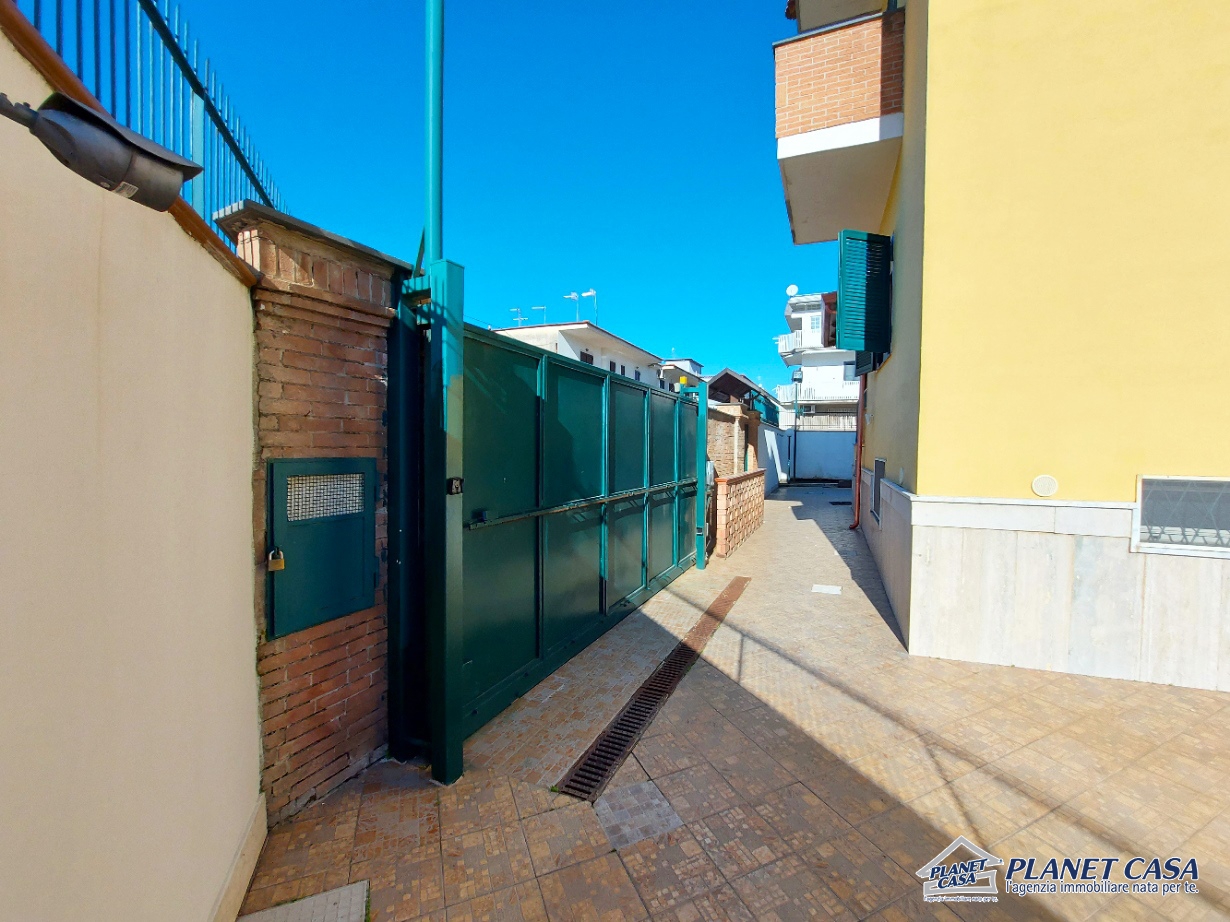 3 Bed, HouseFor Sale, Napoli, Campania 3 Bed, HouseFor Sale, Napoli, Campania