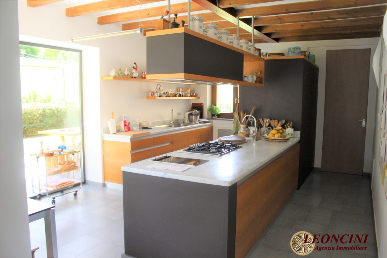 4 Bed, HouseFor Sale, Villafranca in Lunigiana, Toscana 4 Bed, HouseFor Sale, Villafranca in Lunigiana, Toscana