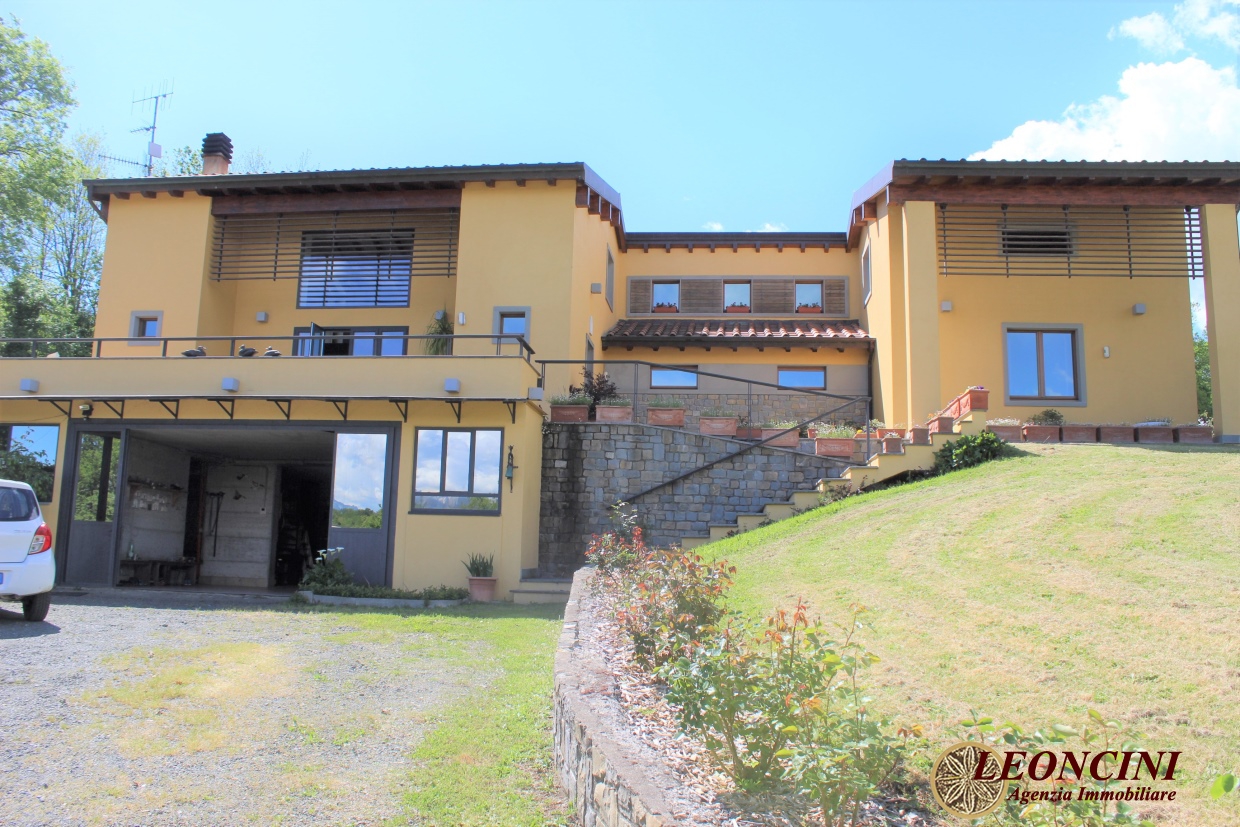 4 Bed, HouseFor Sale, Villafranca in Lunigiana, Toscana 4 Bed, HouseFor Sale, Villafranca in Lunigiana, Toscana