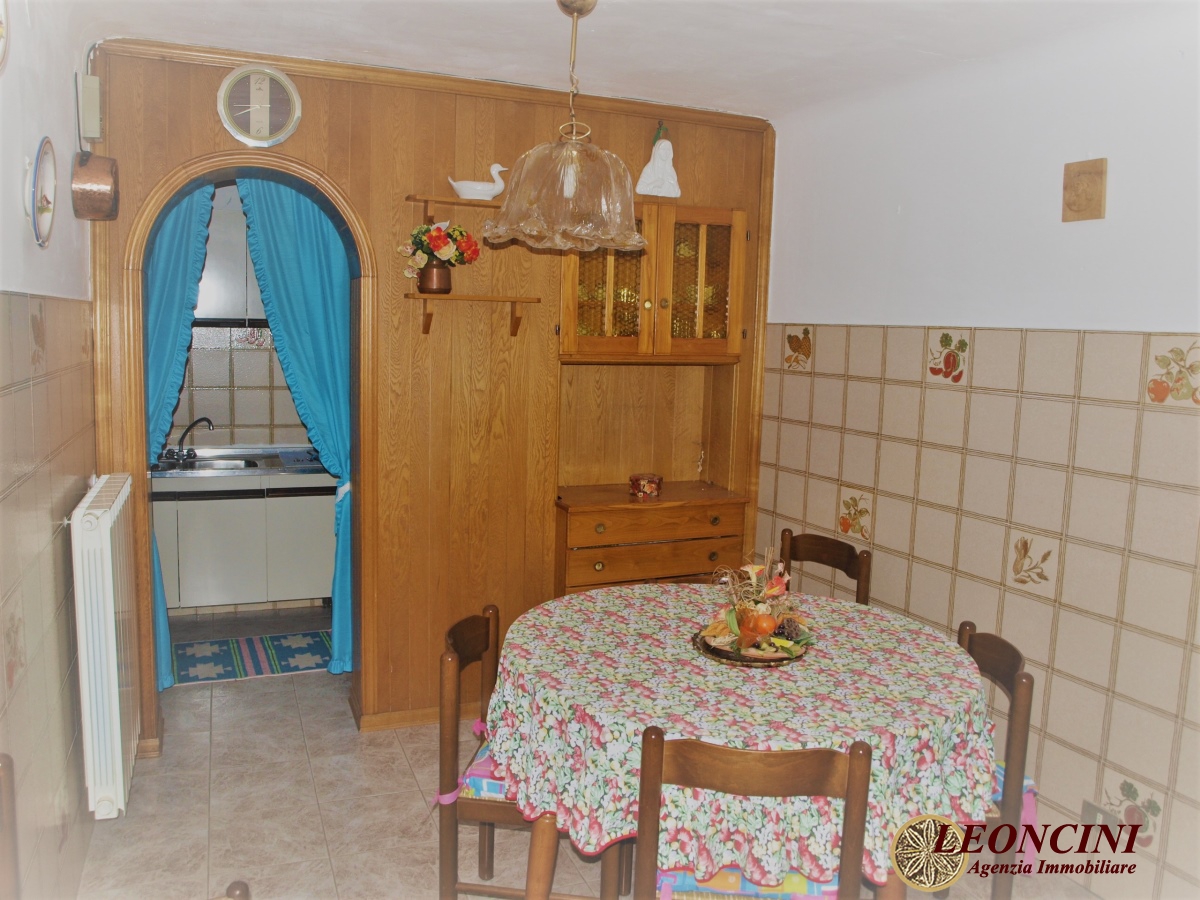 2 Bed, HouseFor Sale, Vico, Toscana