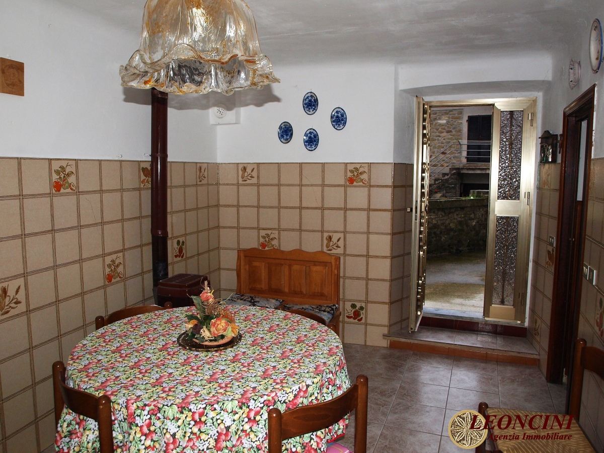 2 Bed, HouseFor Sale, Vico, Toscana