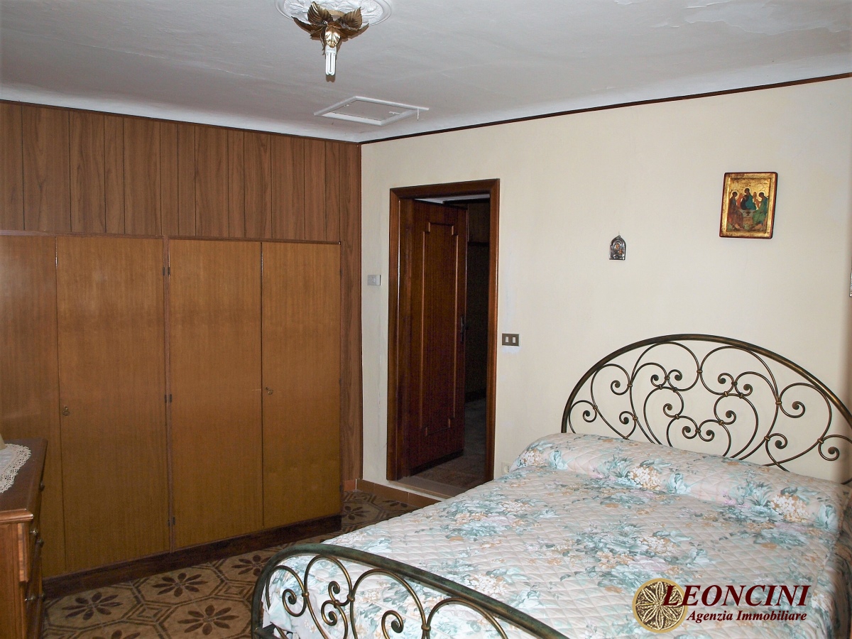 2 Bed, HouseFor Sale, Vico, Toscana