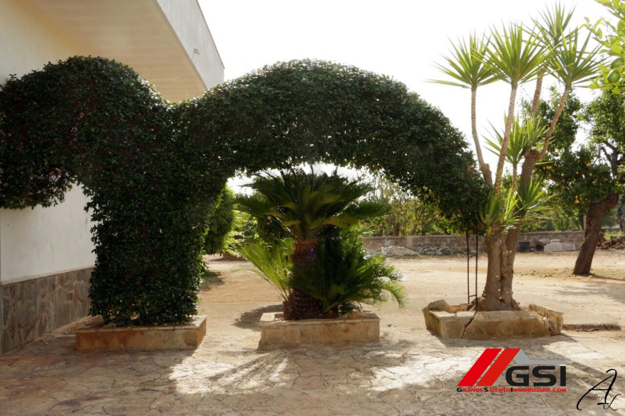 4 Bed, HouseFor Sale, San Vito dei Normanni, Brindisi, Puglia