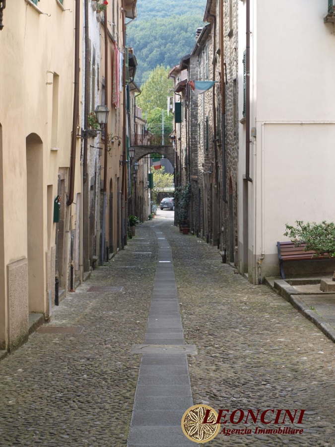 2 Bed, ApartmentFor Sale, Villafranca in Lunigiana, Toscana