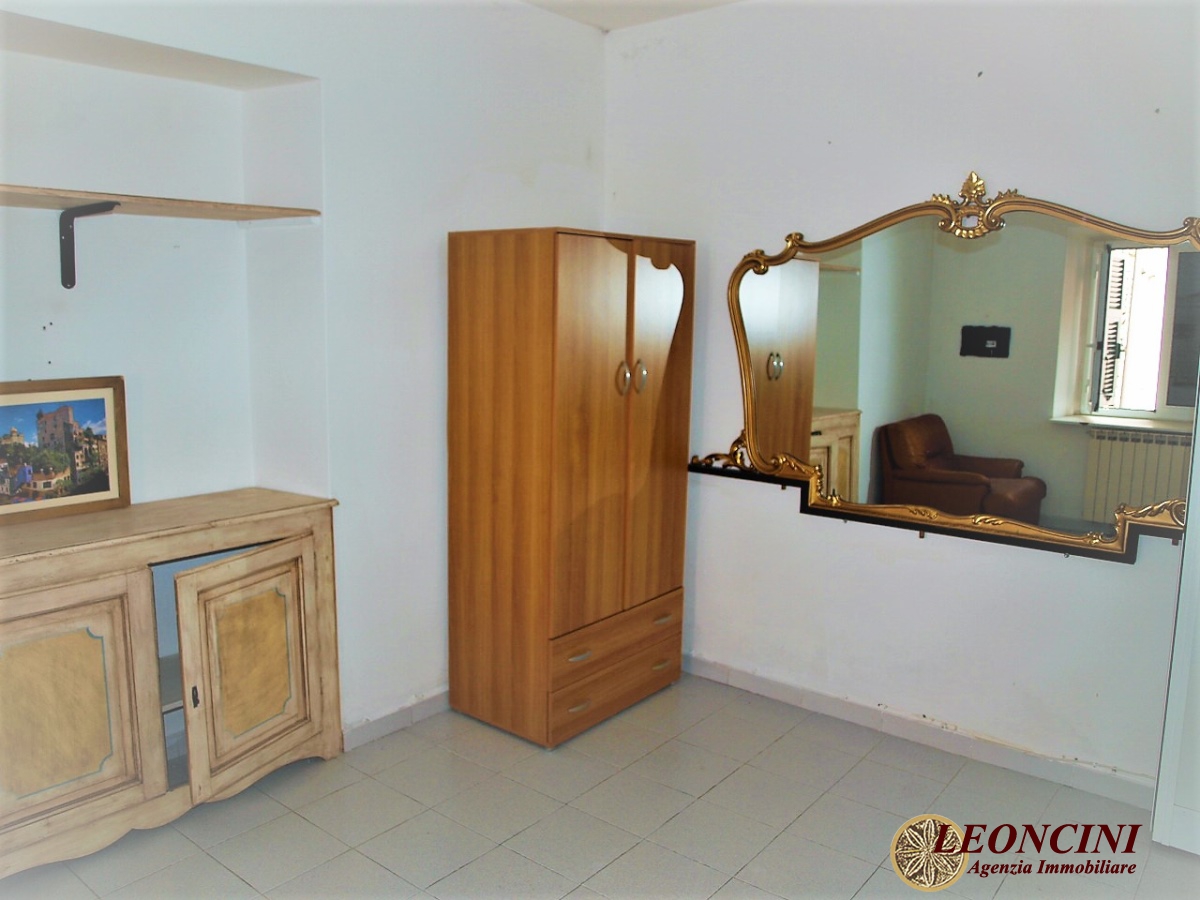 2 Bed, ApartmentFor Sale, Villafranca in Lunigiana, Toscana