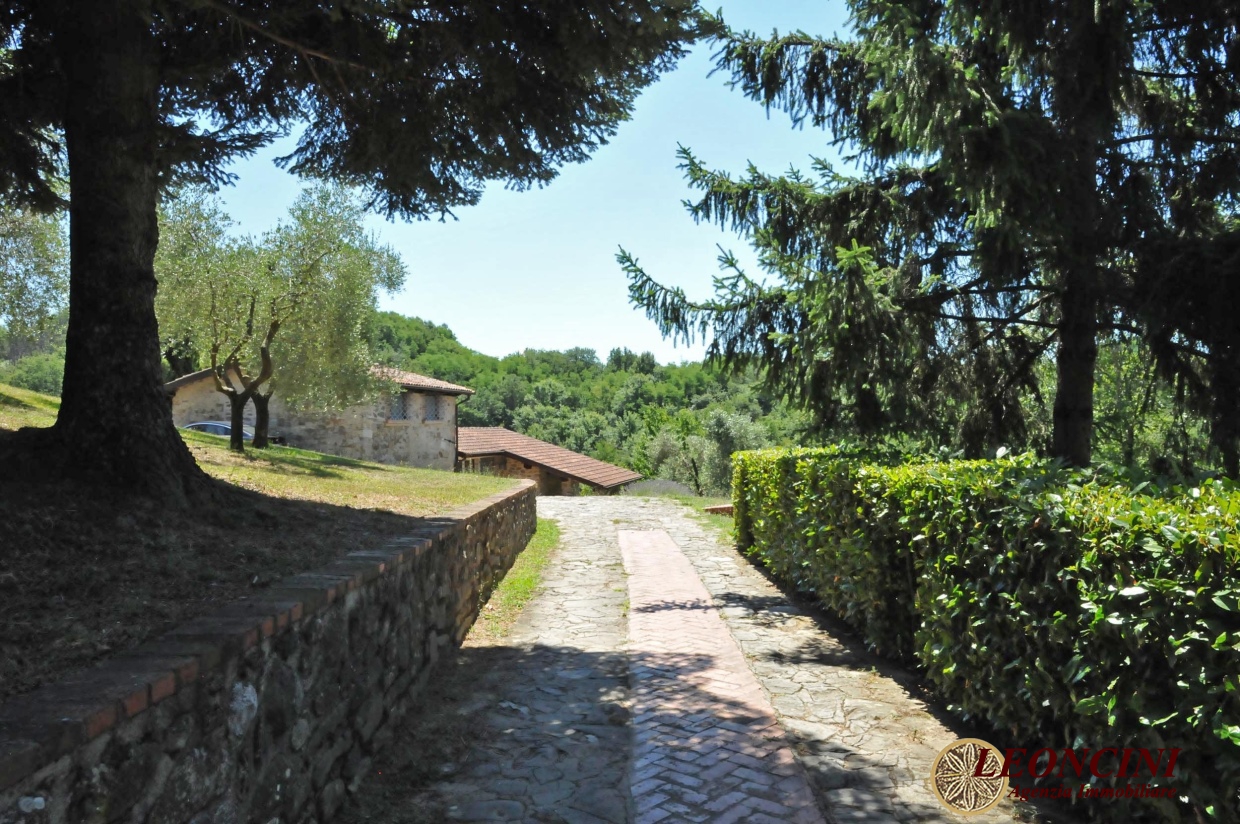 4 Bed, HouseFor Sale, Villafranca in Lunigiana, Toscana 4 Bed, HouseFor Sale, Villafranca in Lunigiana, Toscana