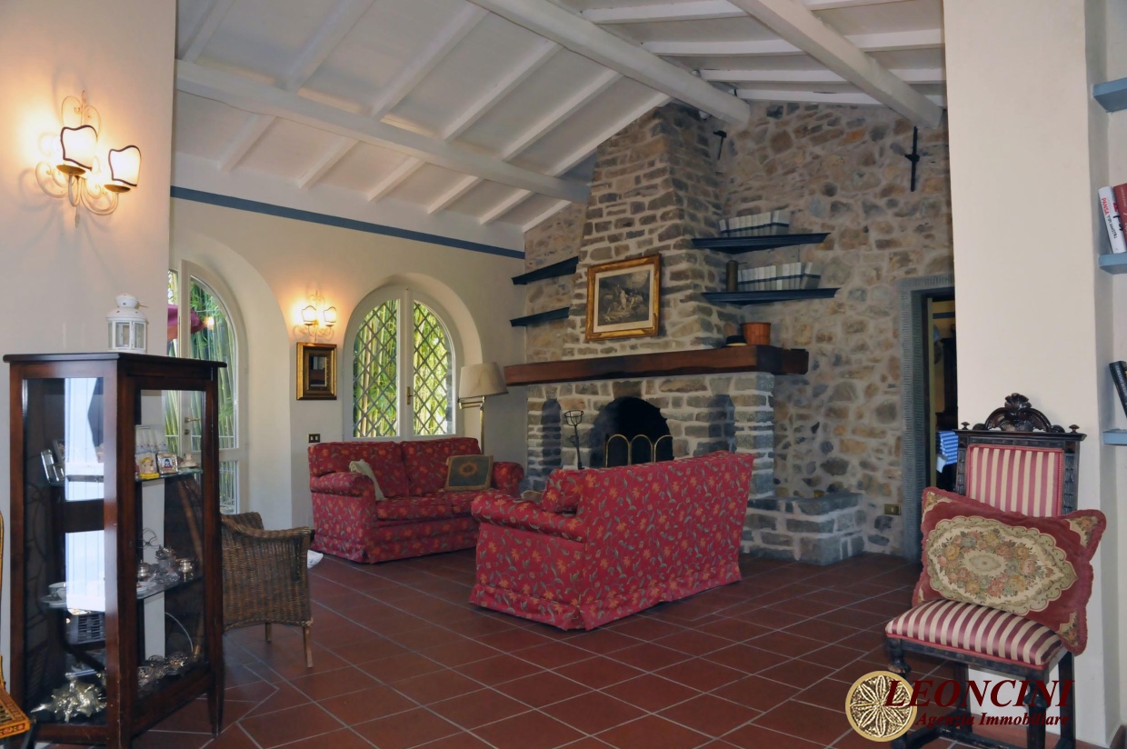 4 Bed, HouseFor Sale, Villafranca in Lunigiana, Toscana 4 Bed, HouseFor Sale, Villafranca in Lunigiana, Toscana
