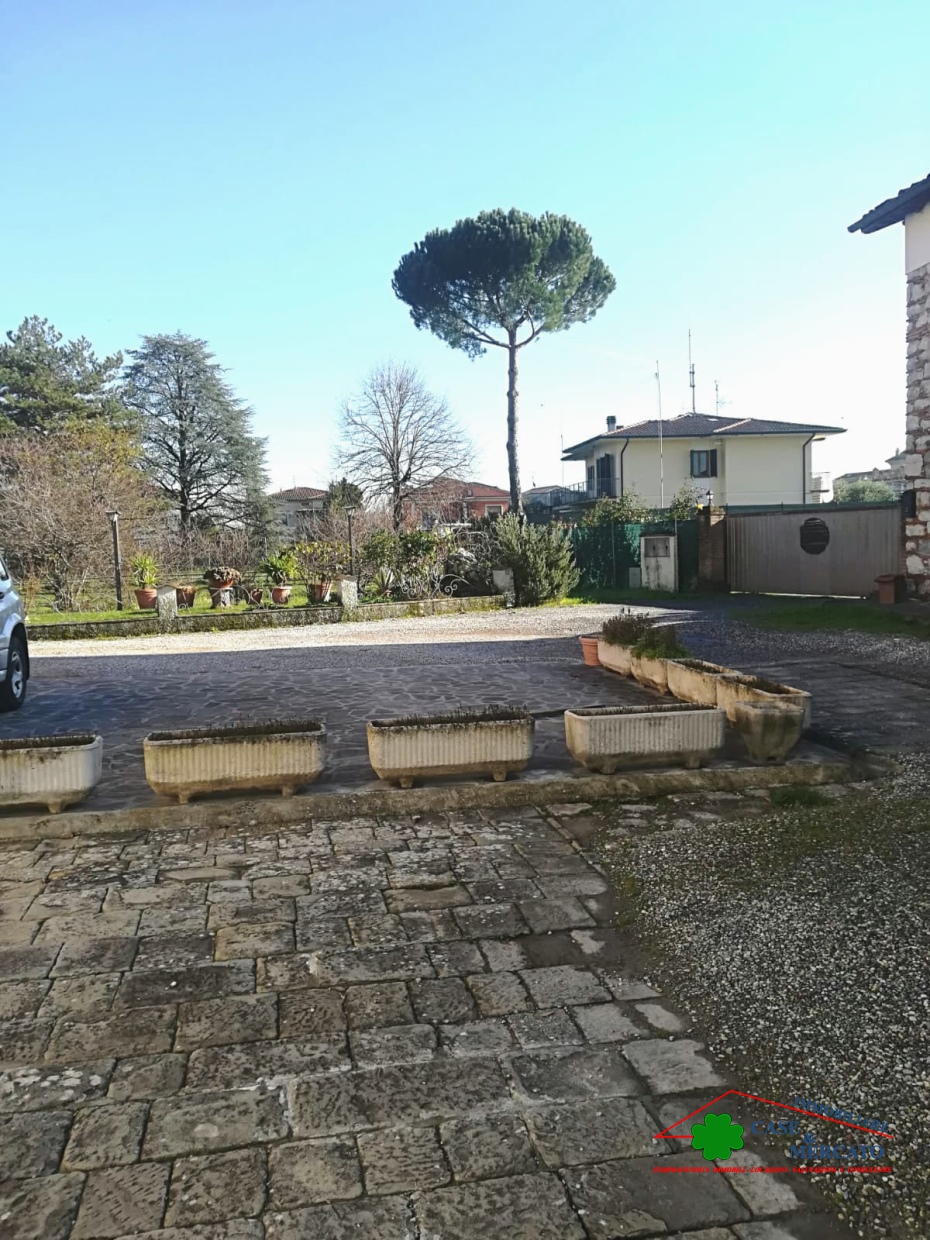 HouseFor Sale, Lucca, Toscana