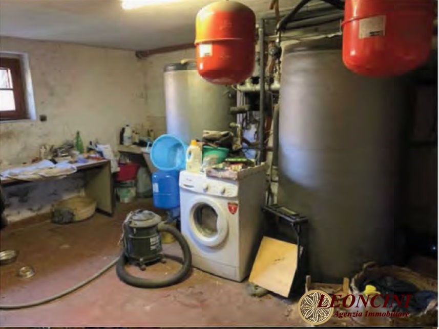 6 Bed, HouseFor Sale, Toscana