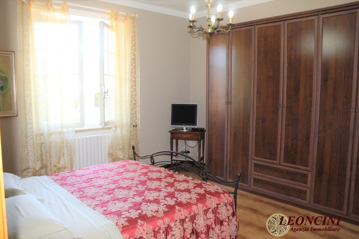 5 Bed, HouseFor Sale, Villafranca in Lunigiana, Toscana